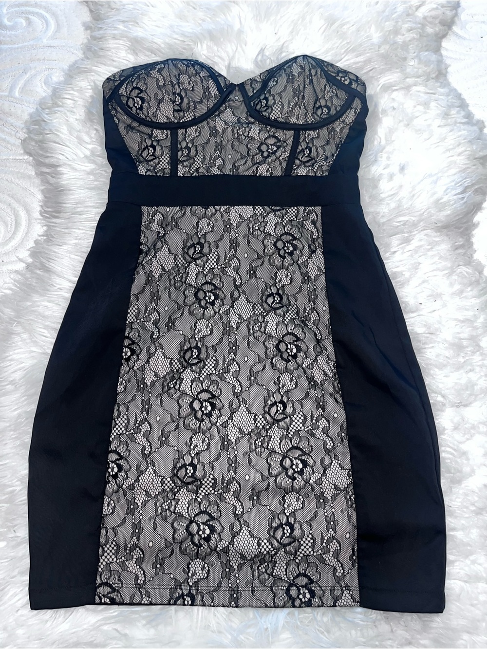 Forever 21 Black Strapless Lace Panel Bodycon Dress